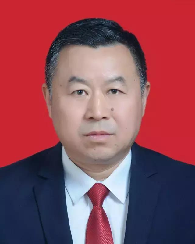 寧夏自治區(qū)最新干部公示，展現(xiàn)新時(shí)代領(lǐng)導(dǎo)集體的風(fēng)采